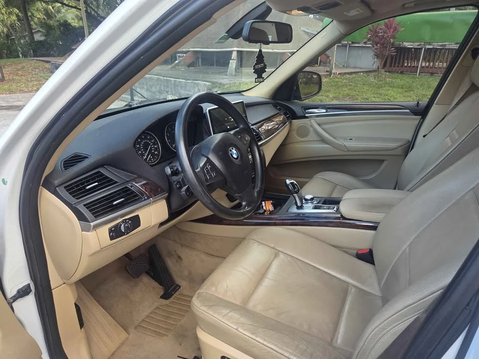 2010 BMW E70 X5 - Image 8 of 10