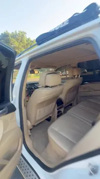 2010 BMW X5 xDrive48i