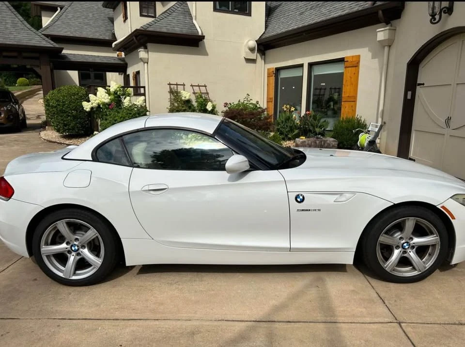 2010 BMW E89 Z4 Roadster - Image 8 of 20