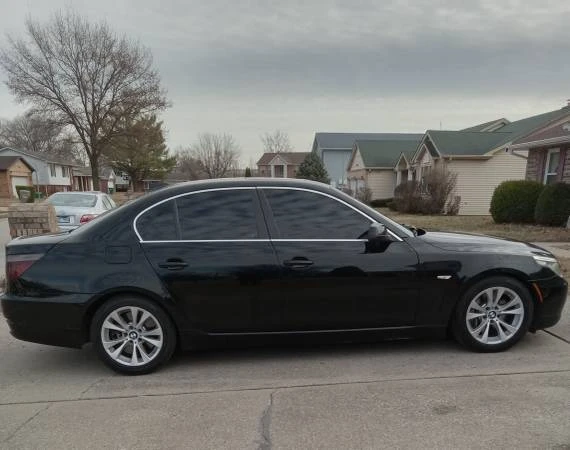 2010 BMW E60 5 Series Sedan - Image 4 of 8