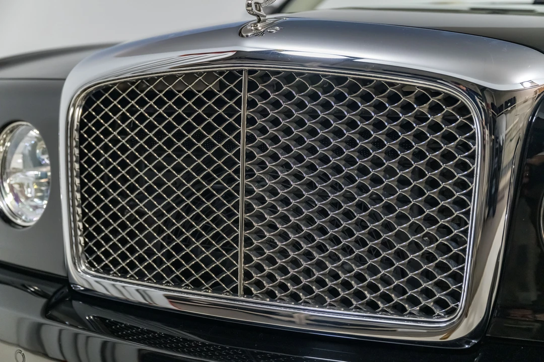 2010 Bentley Azure 2nd Gen - Image 24 of 31