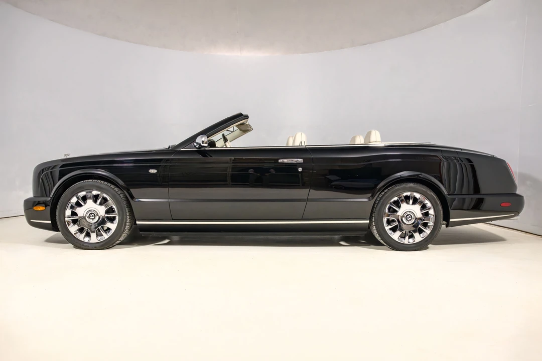 2010 Bentley Azure 2nd Gen - Image 2 of 31