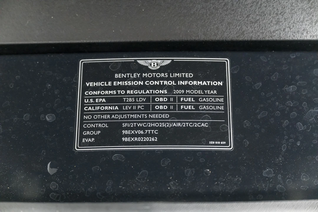2010 Bentley Azure 2nd Gen - Image 28 of 31