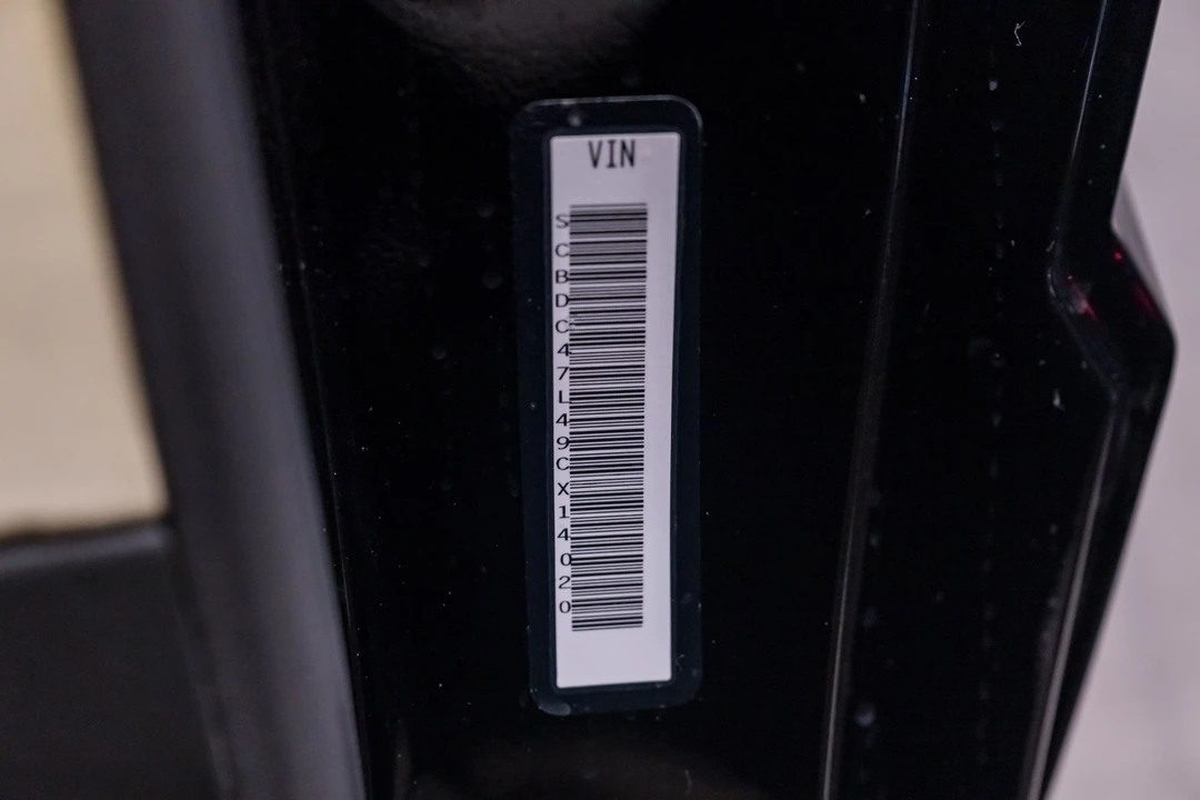2010 Bentley Azure 2nd Gen - Image 20 of 31