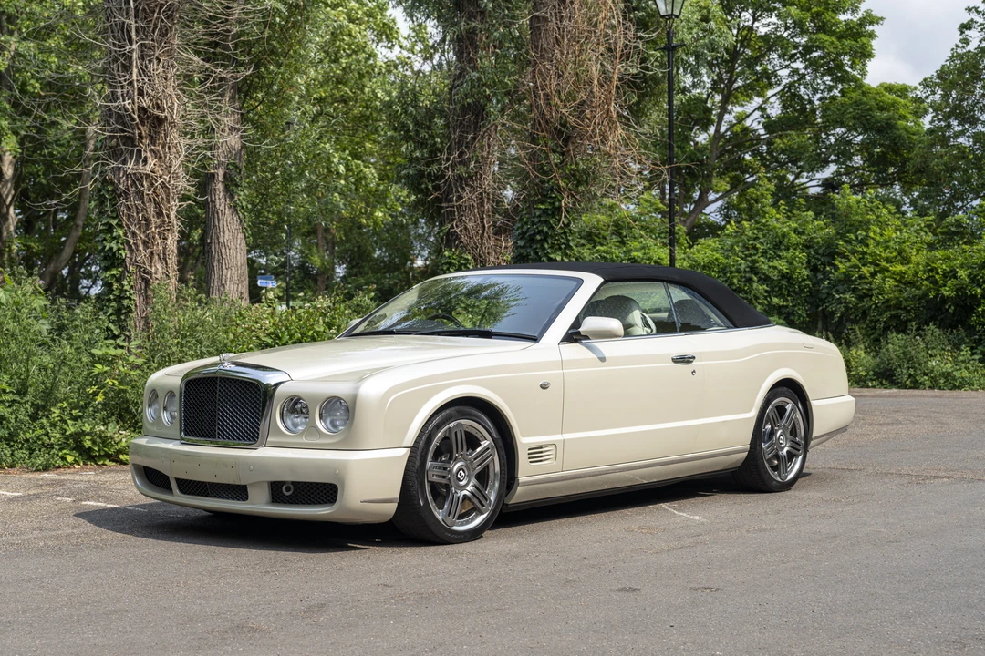2010 Bentley Azure 2nd Gen - Image 9 of 31