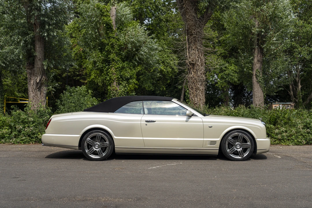 2010 Bentley Azure 2nd Gen - Image 4 of 31