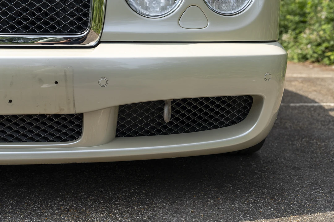 2010 Bentley Azure 2nd Gen - Image 26 of 31