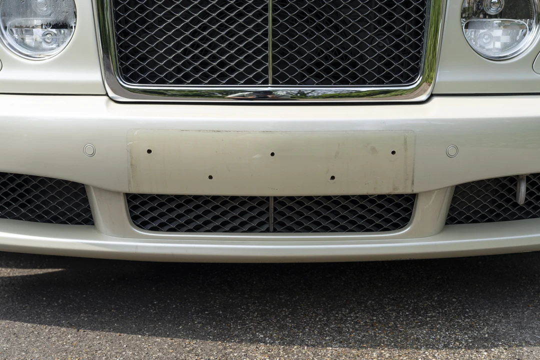 2010 Bentley Azure 2nd Gen - Image 23 of 31