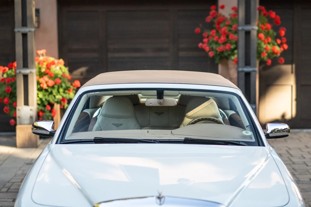 2010 Bentley Azure 2nd Gen - Image 3 of 31