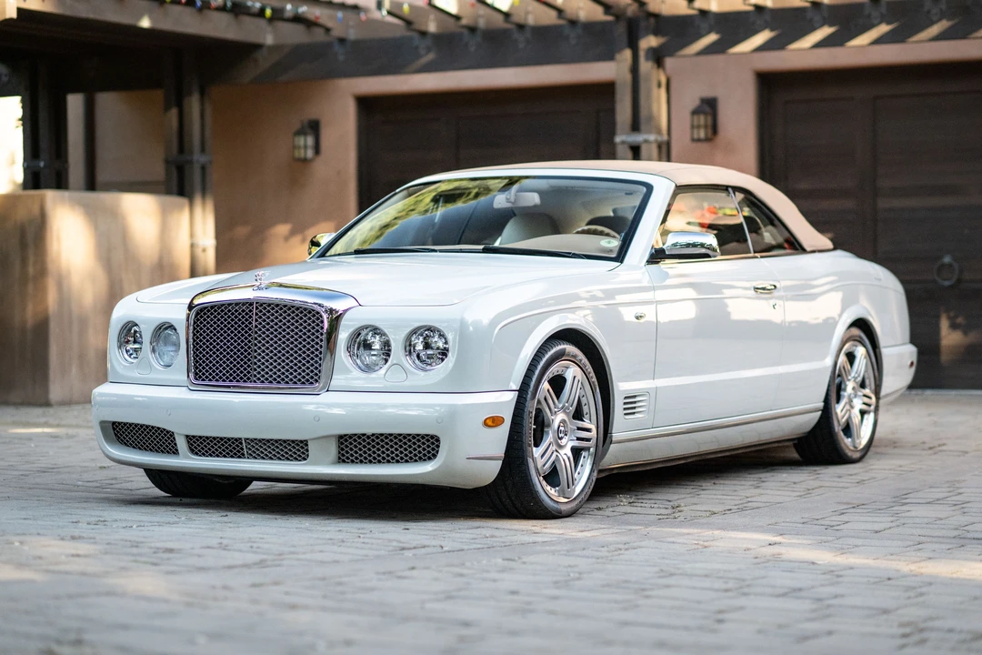 2010 Bentley Azure 2nd Gen - Image 2 of 31
