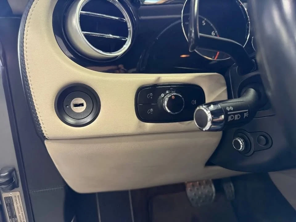 2010 Bentley Continental - Image 19 of 20