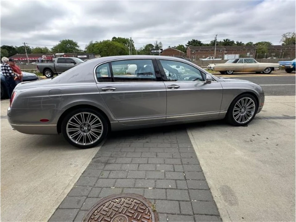 2010 Bentley Continental GT 1st Gen - Image 28 of 30
