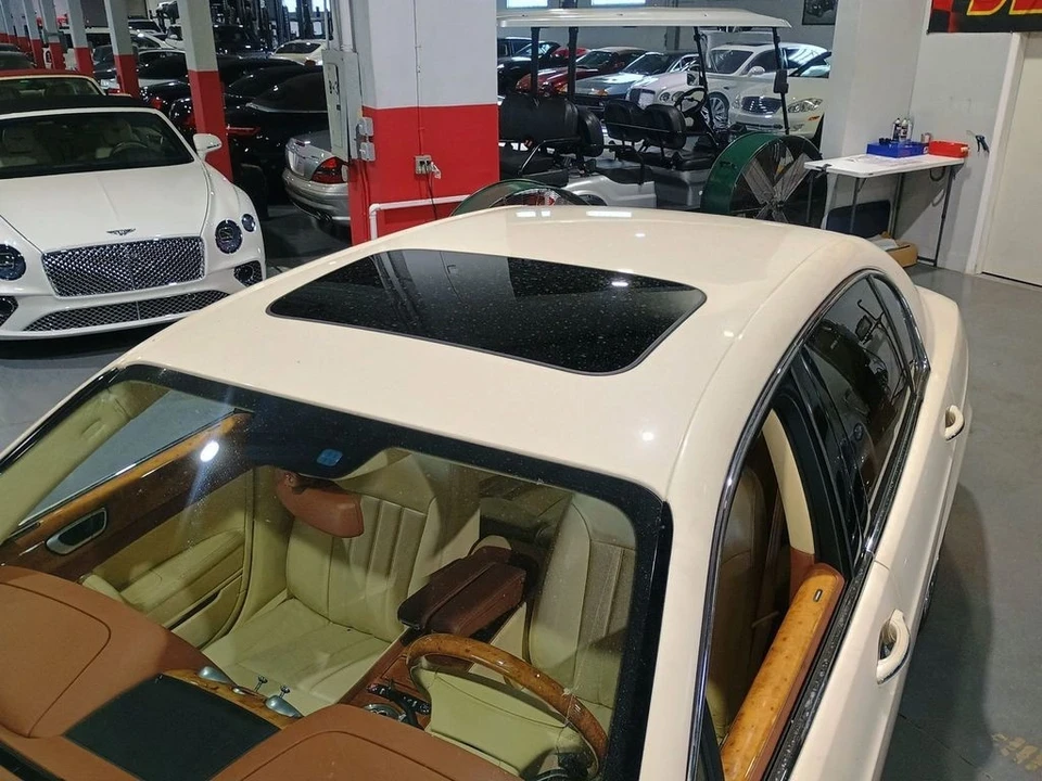2010 Bentley Continental Flying Spur - Image 8 of 12
