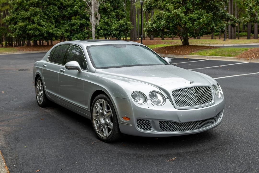 2010 Bentley Continental Flying Spur - Image 2 of 31