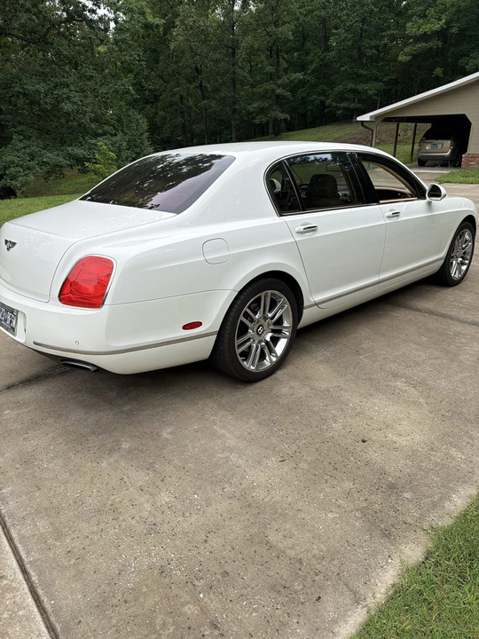 2010 Bentley Continental Flying Spur - Image 10 of 31