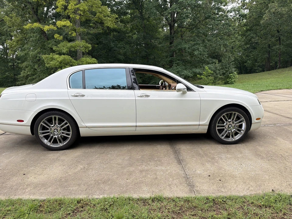 2010 Bentley Continental Flying Spur - Image 11 of 31