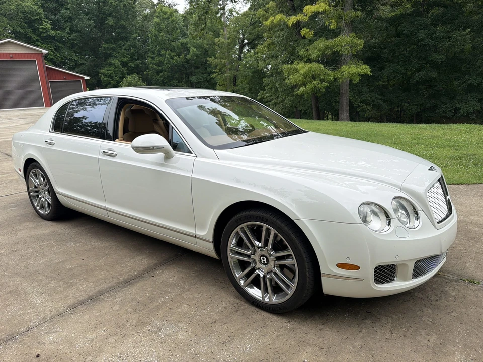 2010 Bentley Continental Flying Spur - Image 13 of 31