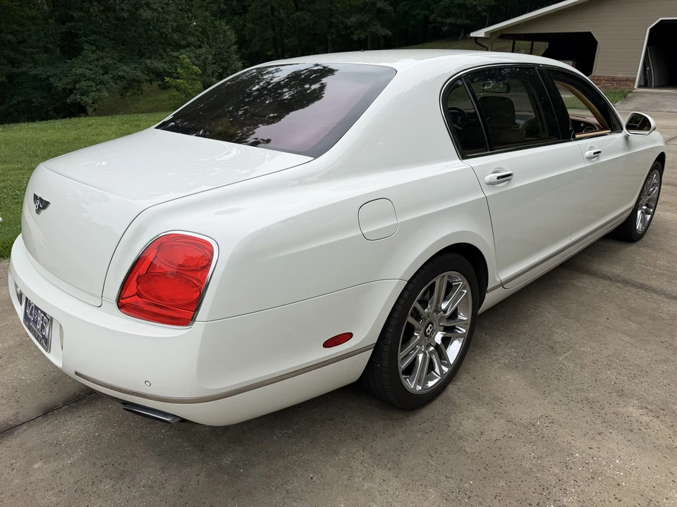 2010 Bentley Continental Flying Spur - Image 9 of 31