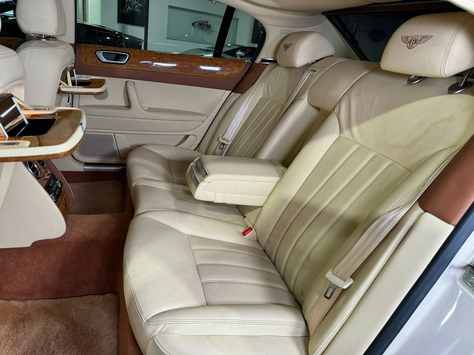 2010 Bentley Continental Flying Spur - Image 11 of 12