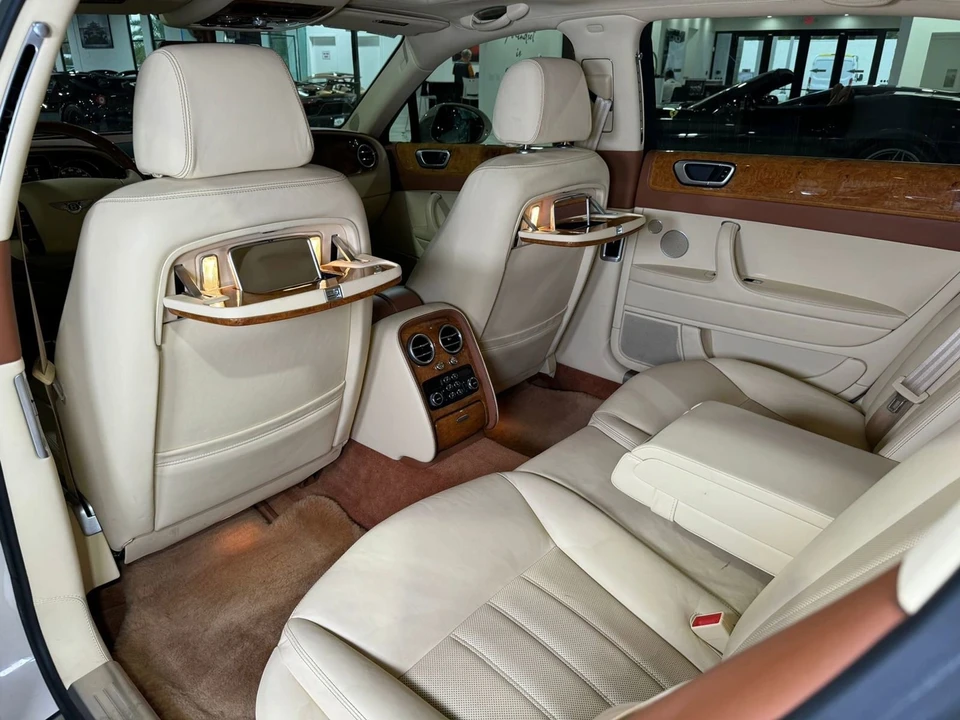 2010 Bentley Continental Flying Spur - Image 10 of 12