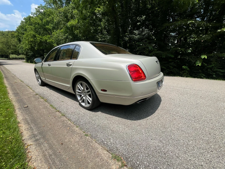 2010 Bentley Continental Flying Spur - Image 18 of 31