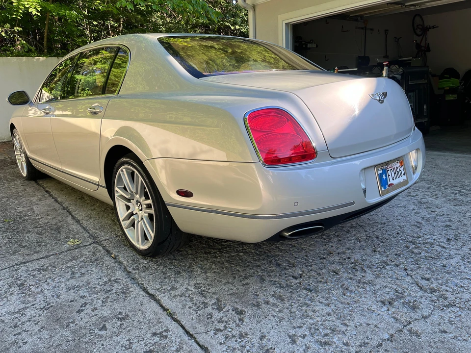 2010 Bentley Continental Flying Spur - Image 19 of 31