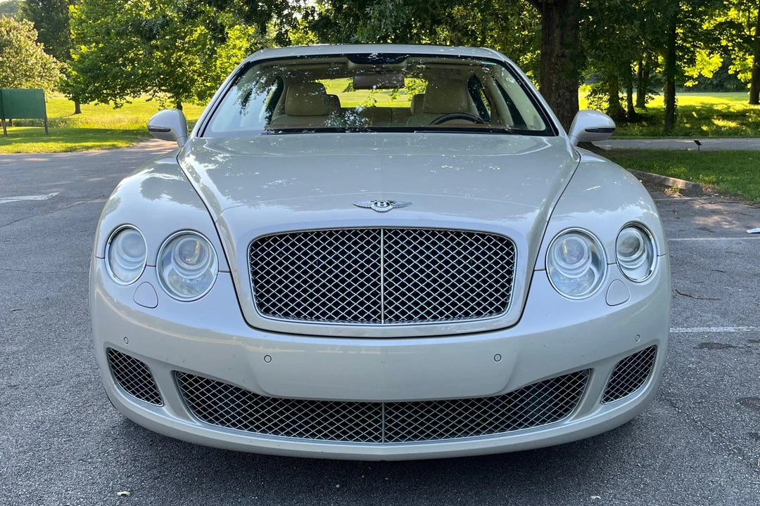 2010 Bentley Continental Flying Spur - Image 2 of 31