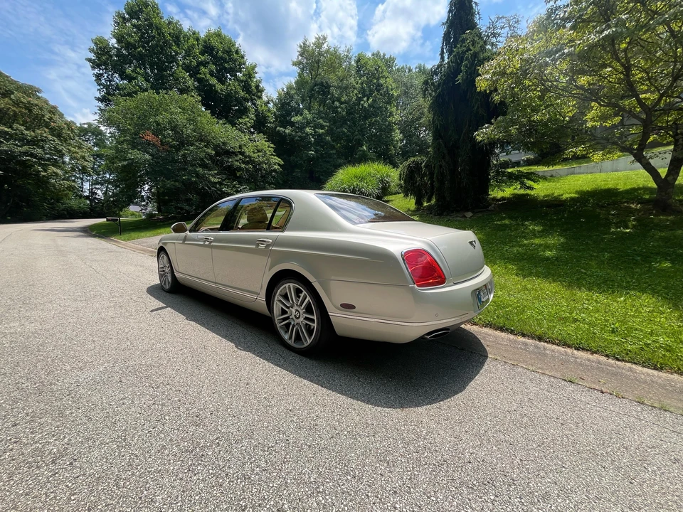 2010 Bentley Continental Flying Spur - Image 17 of 31