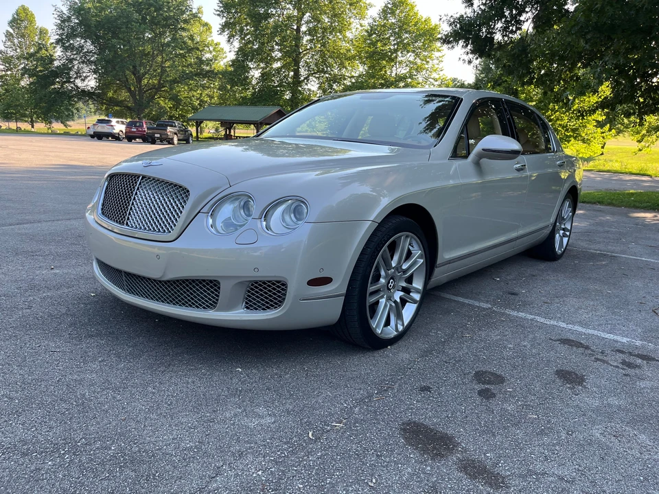 2010 Bentley Continental Flying Spur - Image 12 of 31