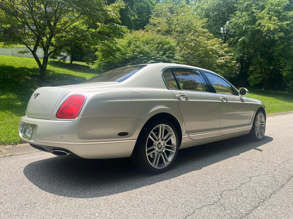 2010 Bentley Continental Flying Spur - Image 30 of 31