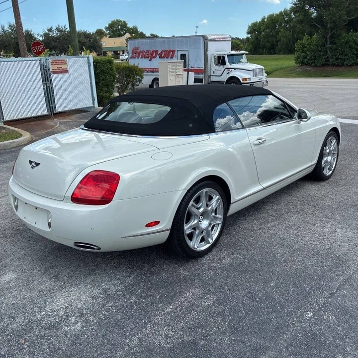 2010 Bentley Continental GTC - Image 5 of 17