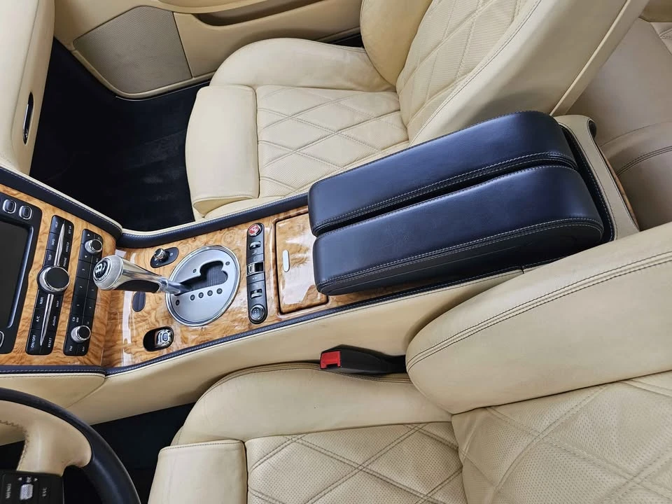 2010 Bentley Continental GTC - Image 14 of 17