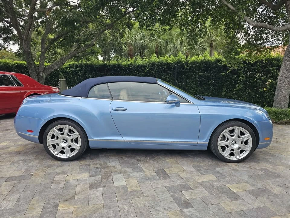 2010 Bentley Continental GTC - Image 2 of 17