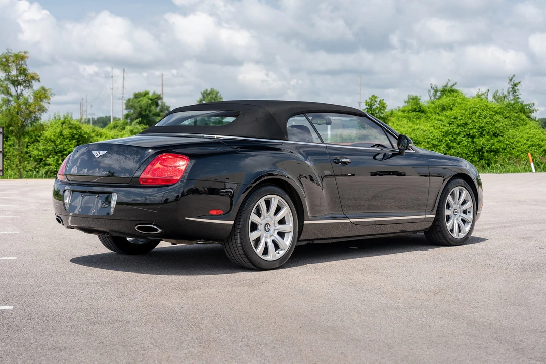 2010 Bentley Continental GTC - Image 19 of 31