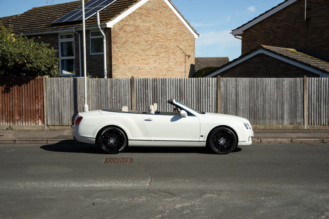 2010 Bentley Continental GTC - Image 12 of 31