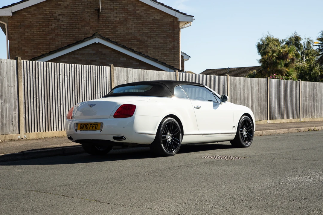 2010 Bentley Continental GTC - Image 13 of 31
