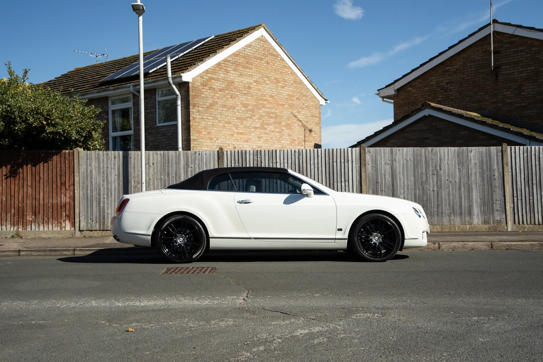 2010 Bentley Continental GTC - Image 20 of 31