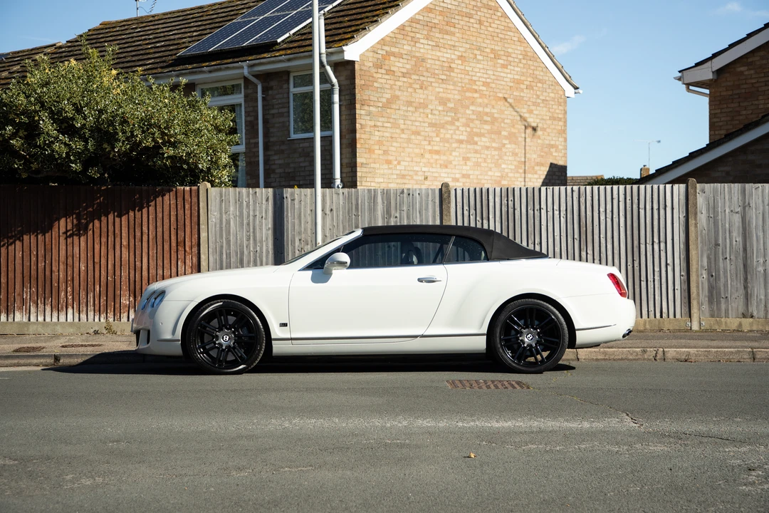 2010 Bentley Continental GTC - Image 16 of 31