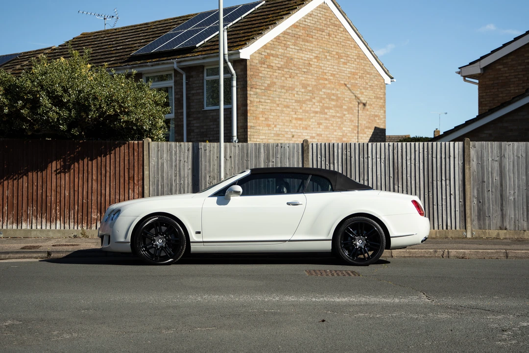 2010 Bentley Continental GTC - Image 24 of 31