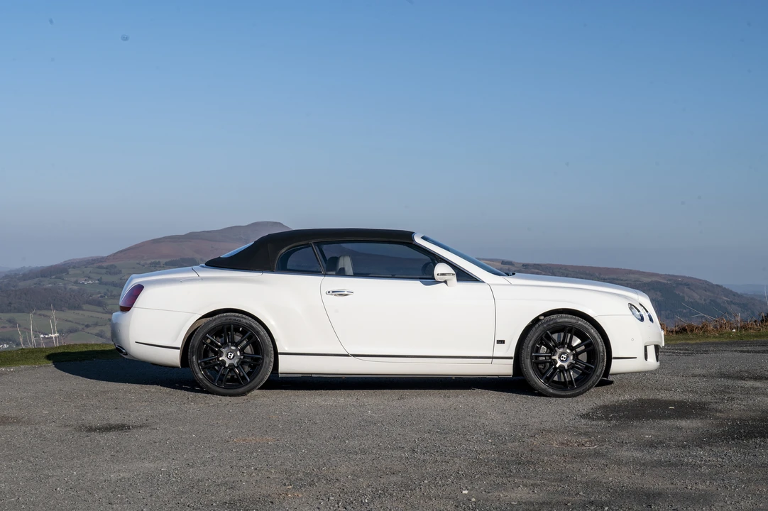 2010 Bentley Continental GTC - Image 20 of 31