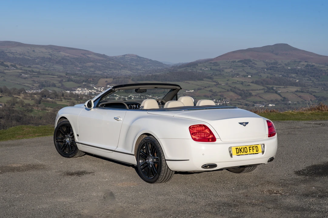 2010 Bentley Continental GTC - Image 28 of 31