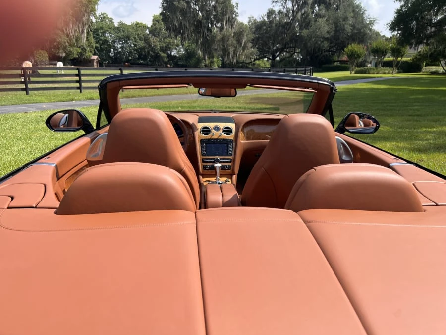 2010 Bentley Continental GTC - Image 8 of 17
