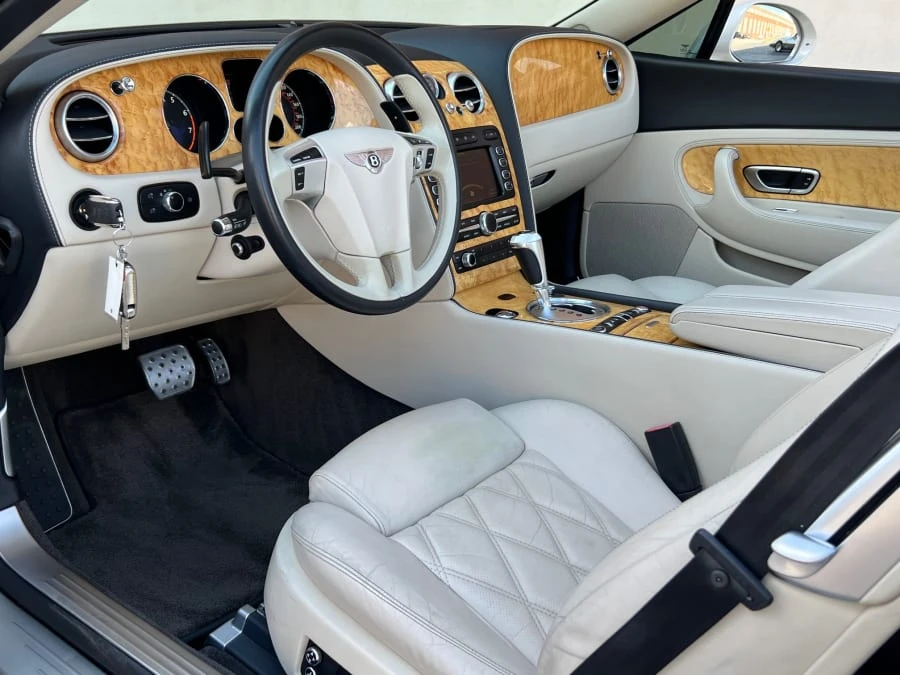 2010 Bentley Continental GTC - Image 9 of 14
