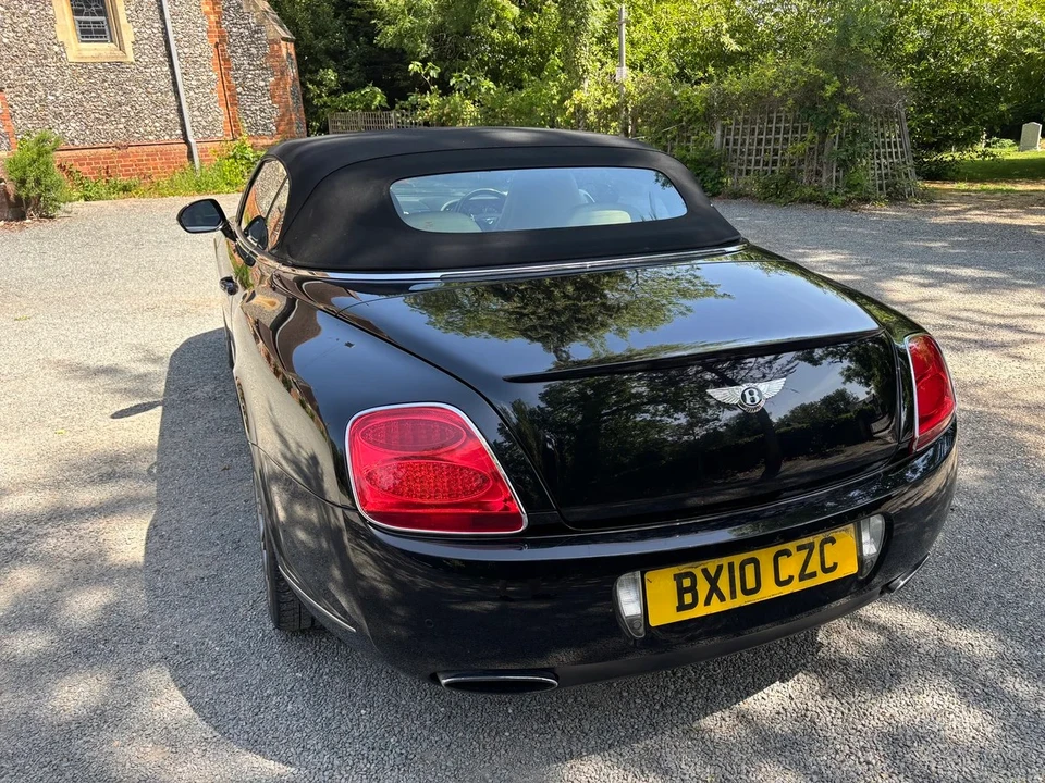 2010 Bentley Continental GTC - Image 14 of 31