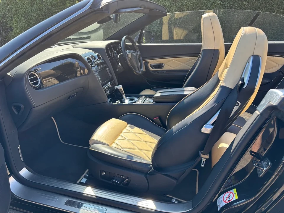 2010 Bentley Continental GTC - Image 25 of 31