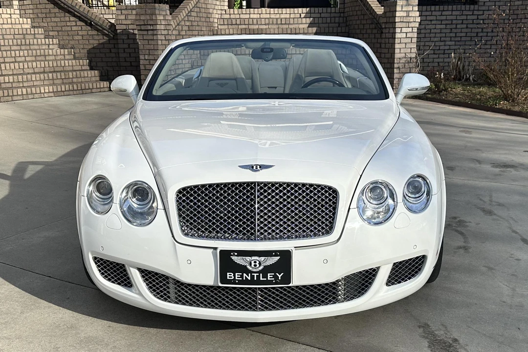2010 Bentley Continental GTC - Image 2 of 31