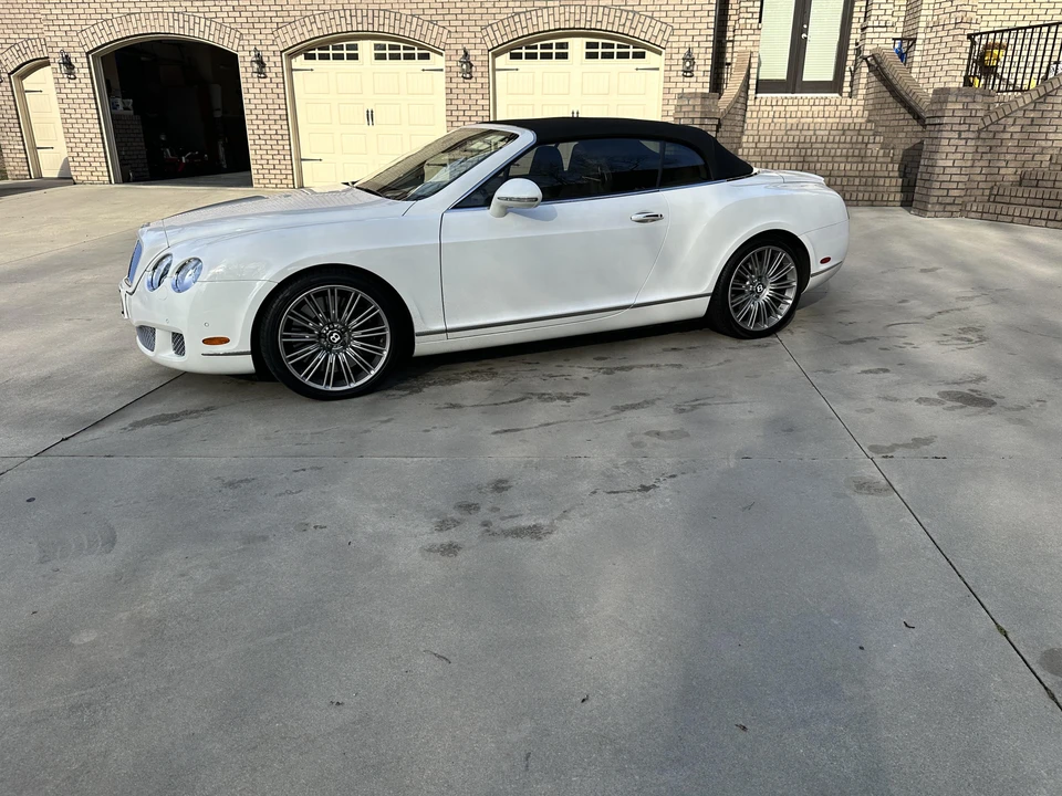 2010 Bentley Continental GTC - Image 24 of 31