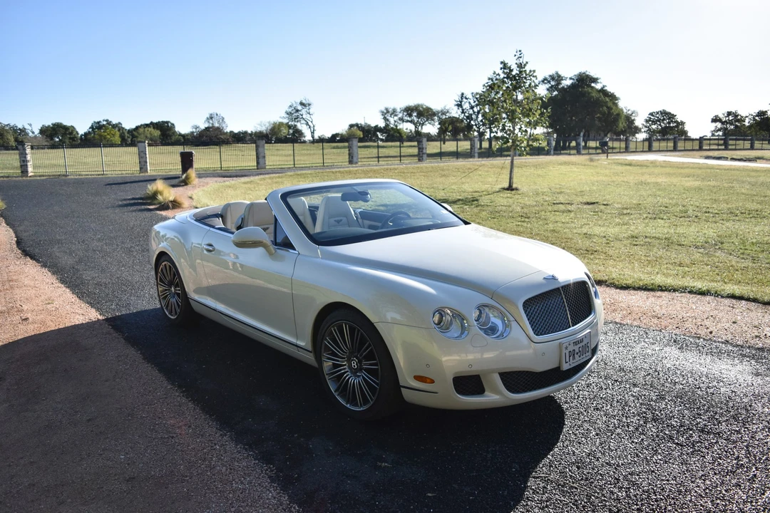 2010 Bentley Continental GTC - Image 8 of 31