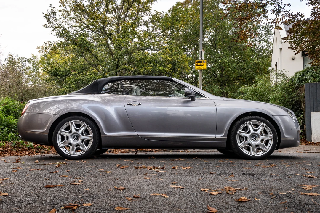 2010 Bentley Continental GTC - Image 22 of 31