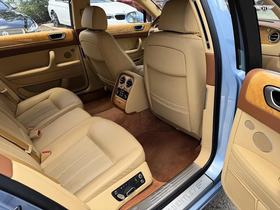 2010 Bentley Continental GT 1st Gen - Image 16 of 31